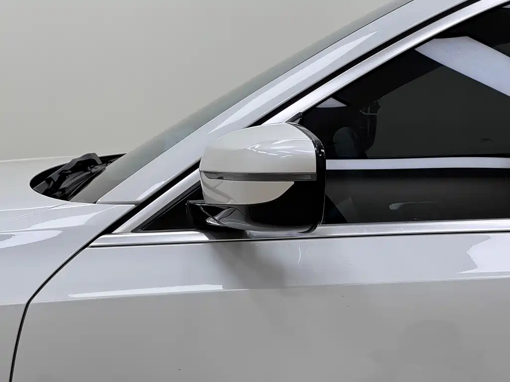 BMW i3 2023 — фото 10