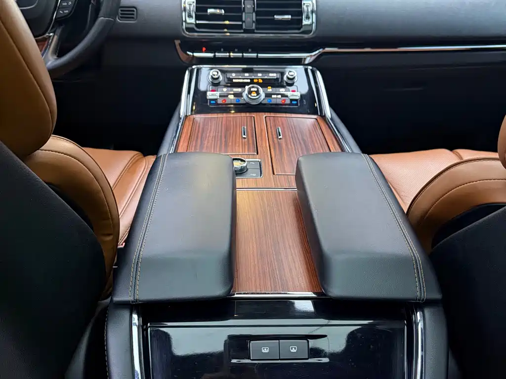 Lincoln Navigator 2020 — фото 9
