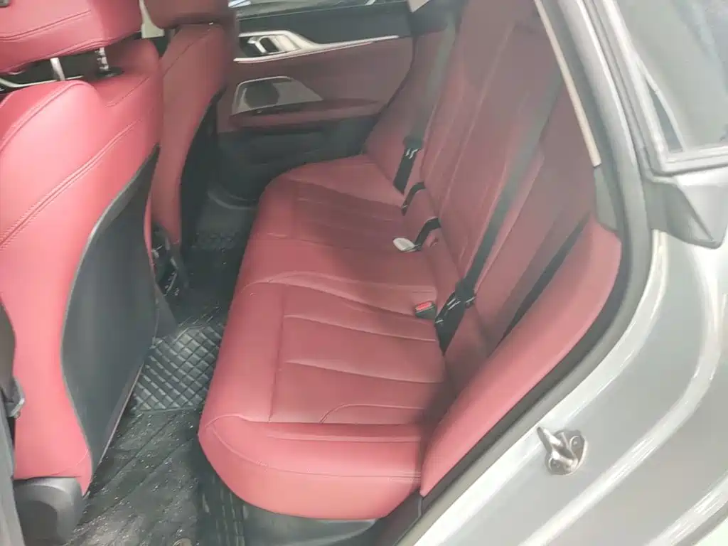 BMW 4 Series 2025 — фото 17