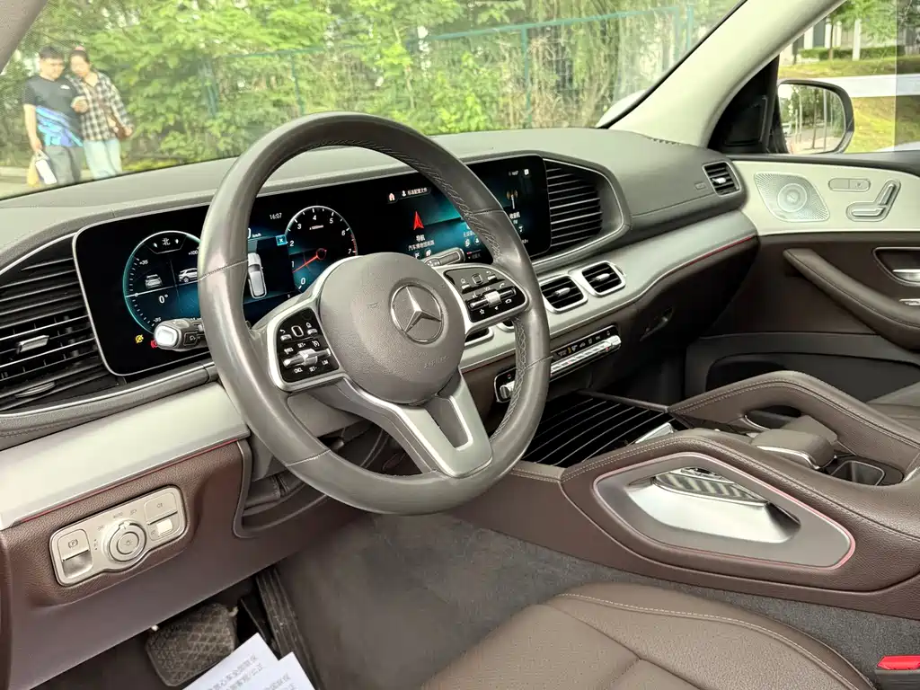 Mercedes-Benz GLE 2020 — фото 16