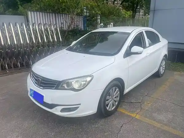 Roewe 350 2015