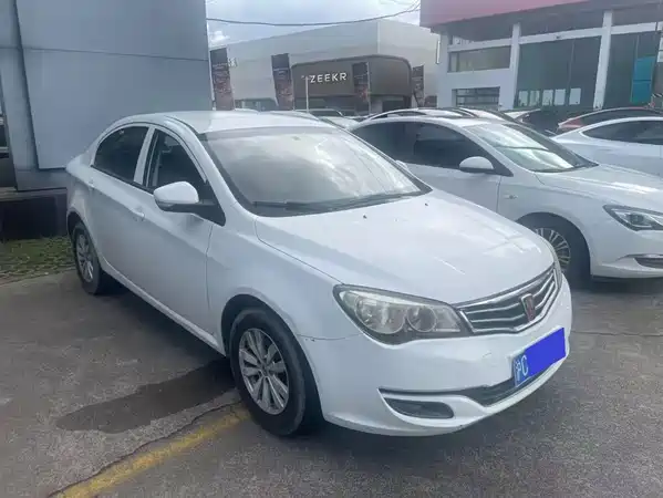 Roewe 350 2015