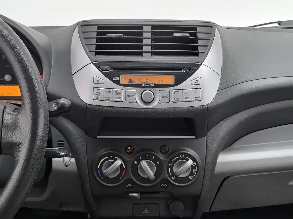 Suzuki Alto 2014 — фото 12