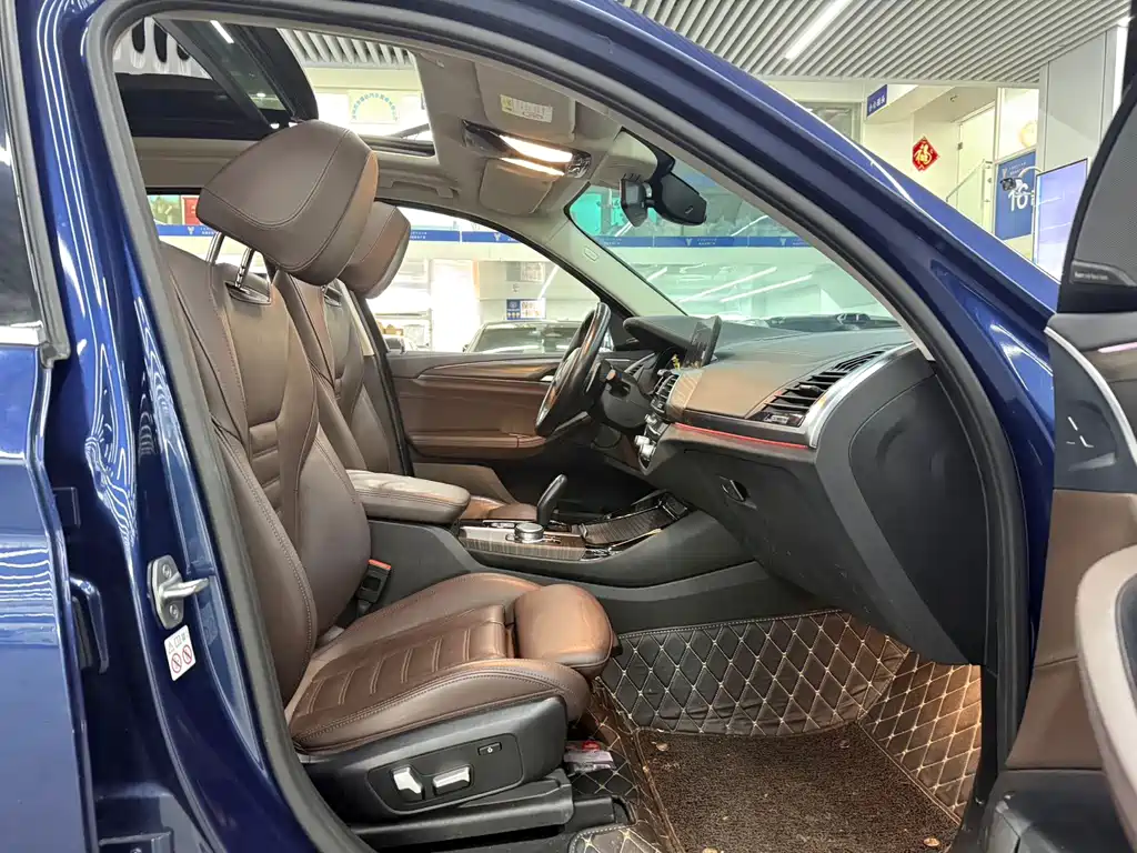 BMW X3 2020 — фото 10