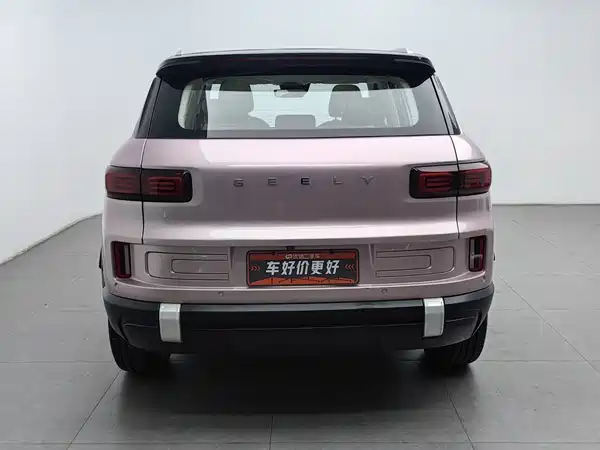 Geely ICON 2023