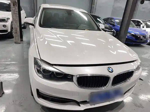 BMW 3 Series GT 2018