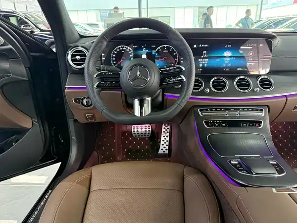 Mercedes-Benz E-Class 2023