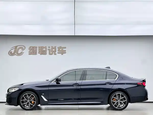 BMW 5 Series 2023