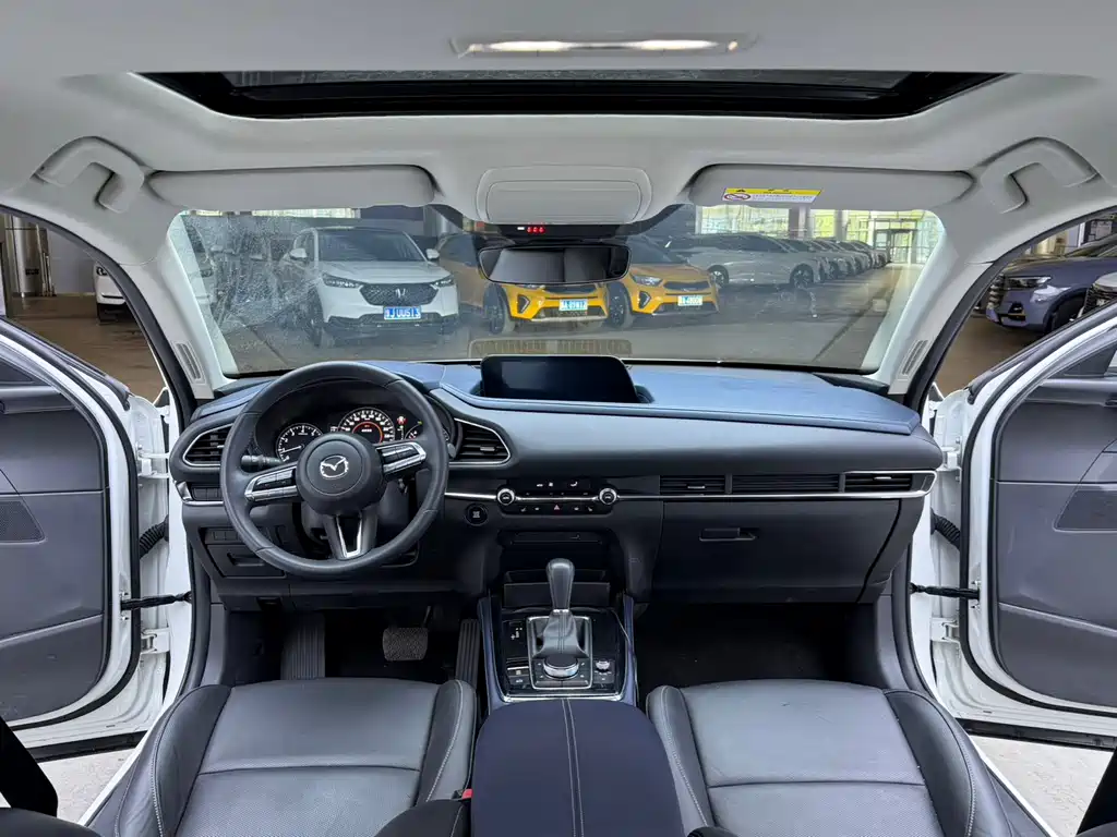 Mazda CX-30 2023