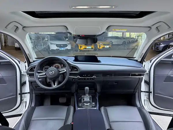Mazda CX-30 2023