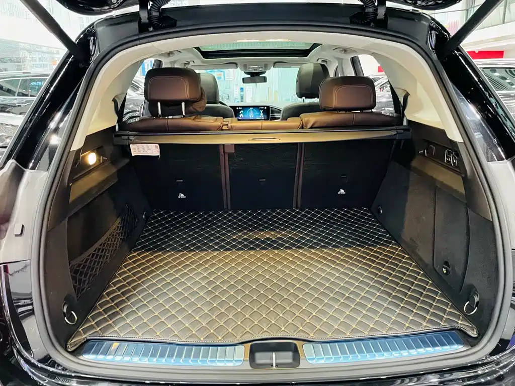 Mercedes-Benz GLE 2021 — фото 19