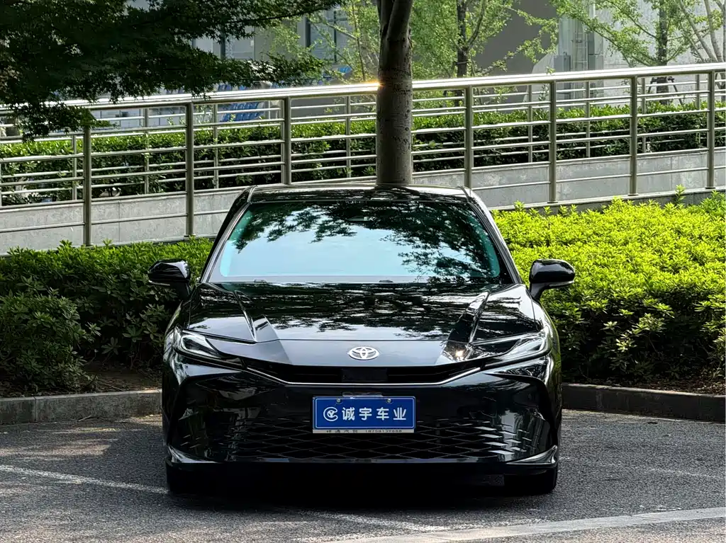 Toyota Camry 2024