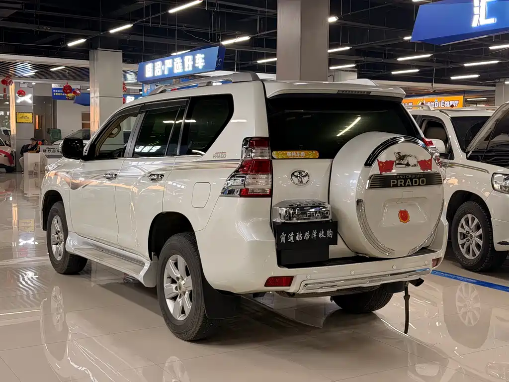 Toyota Prado 2017 — фото 5