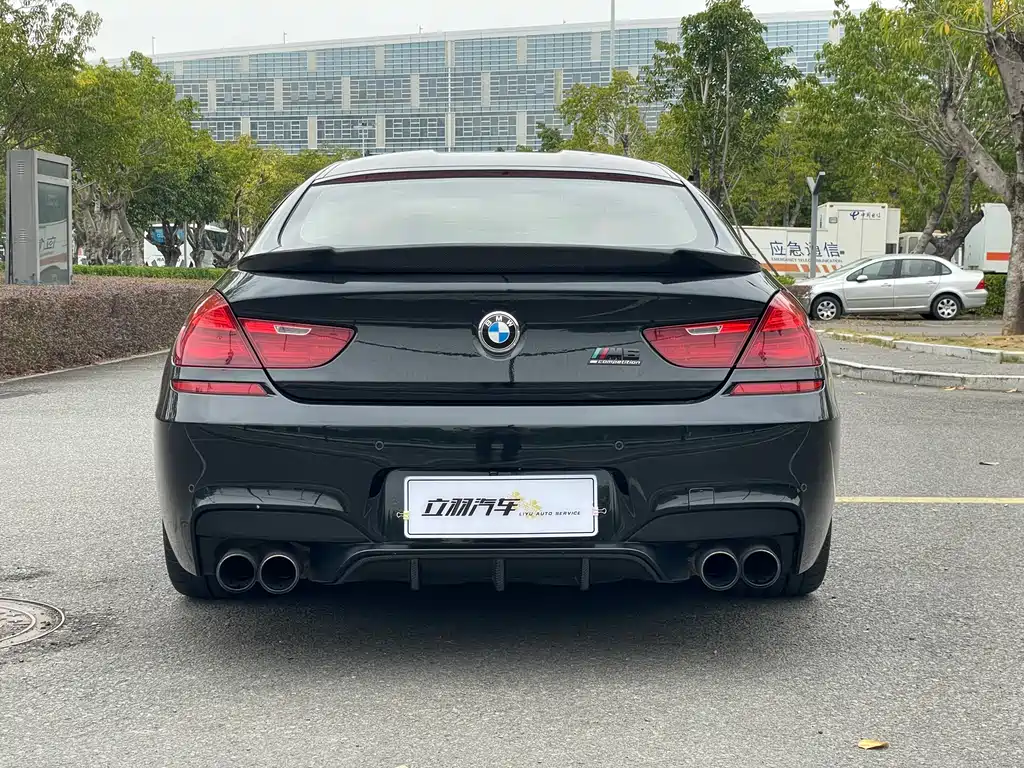 BMW M6 2017 — фото 25