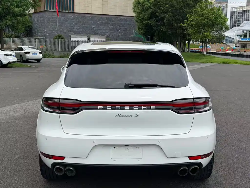 Porsche Macan 2020 — фото 8