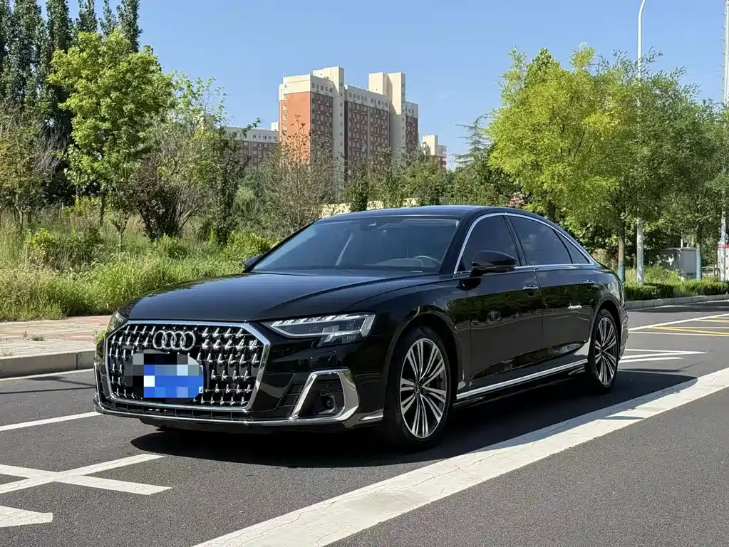 Audi A8 2025 — фото 11