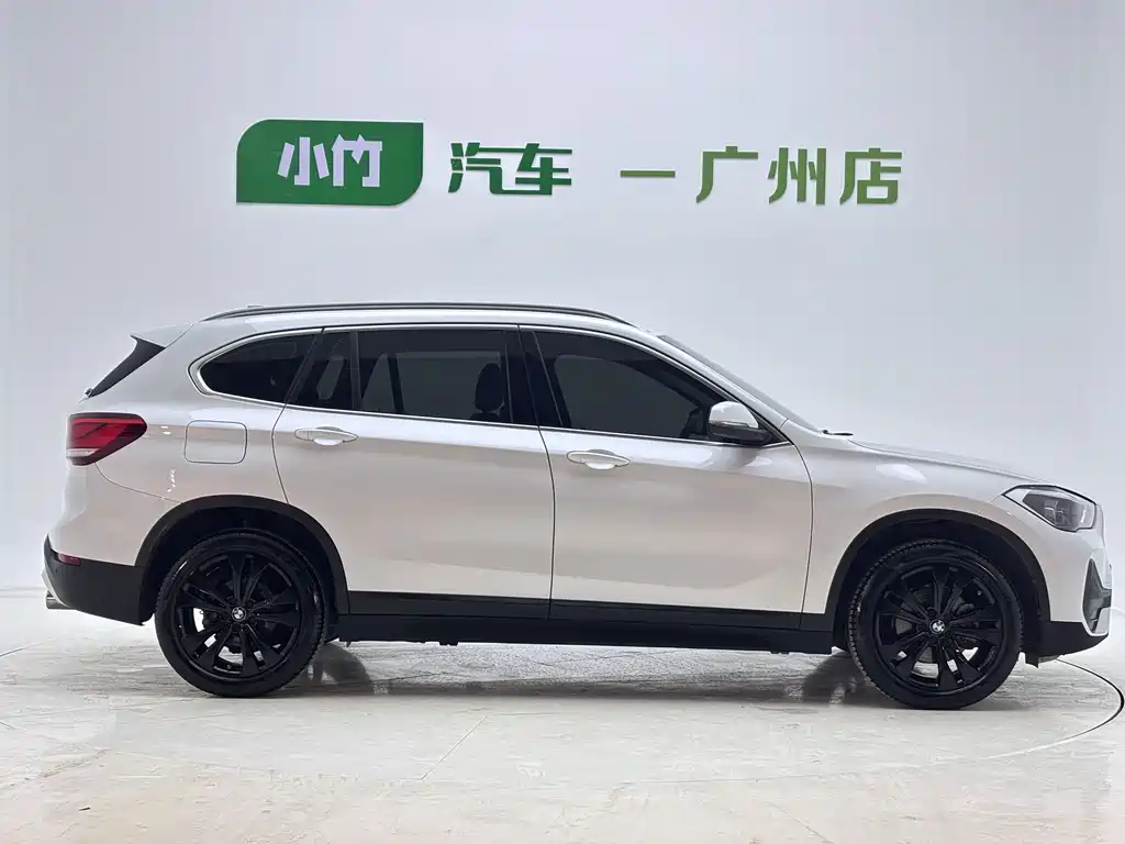 BMW X1 2021 — фото 8