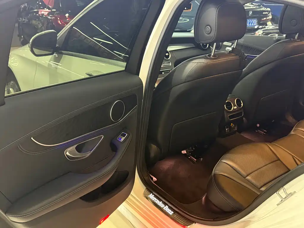 Mercedes-Benz C-Class 2020 — фото 22