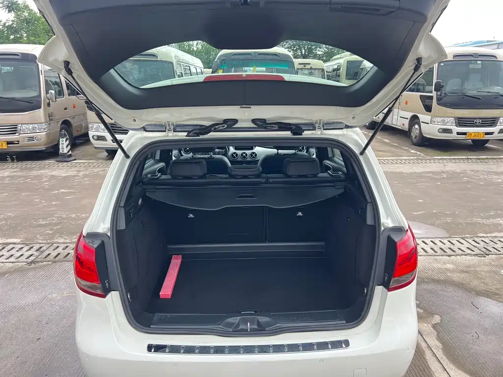 Mercedes-Benz B-Class 2015 — фото 22