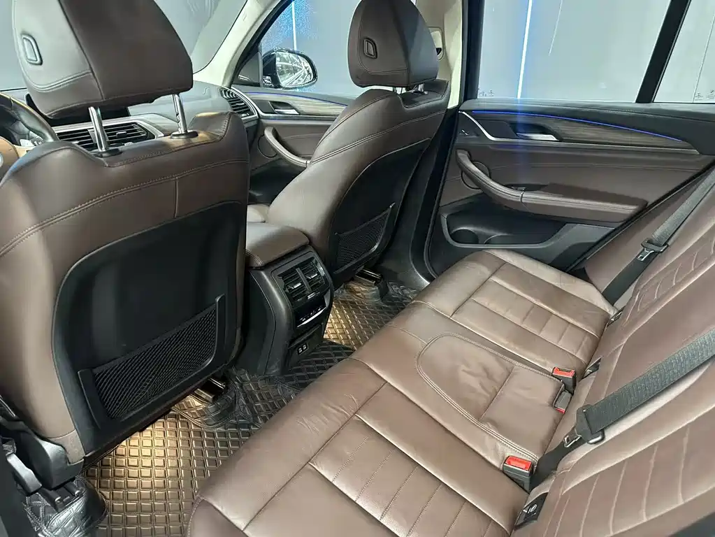 BMW X3 2020 — фото 10
