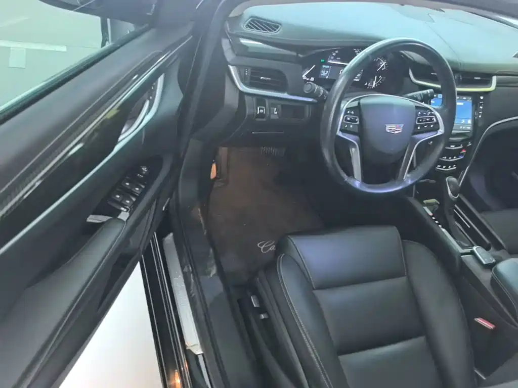 Cadillac XTS 2019 — фото 16