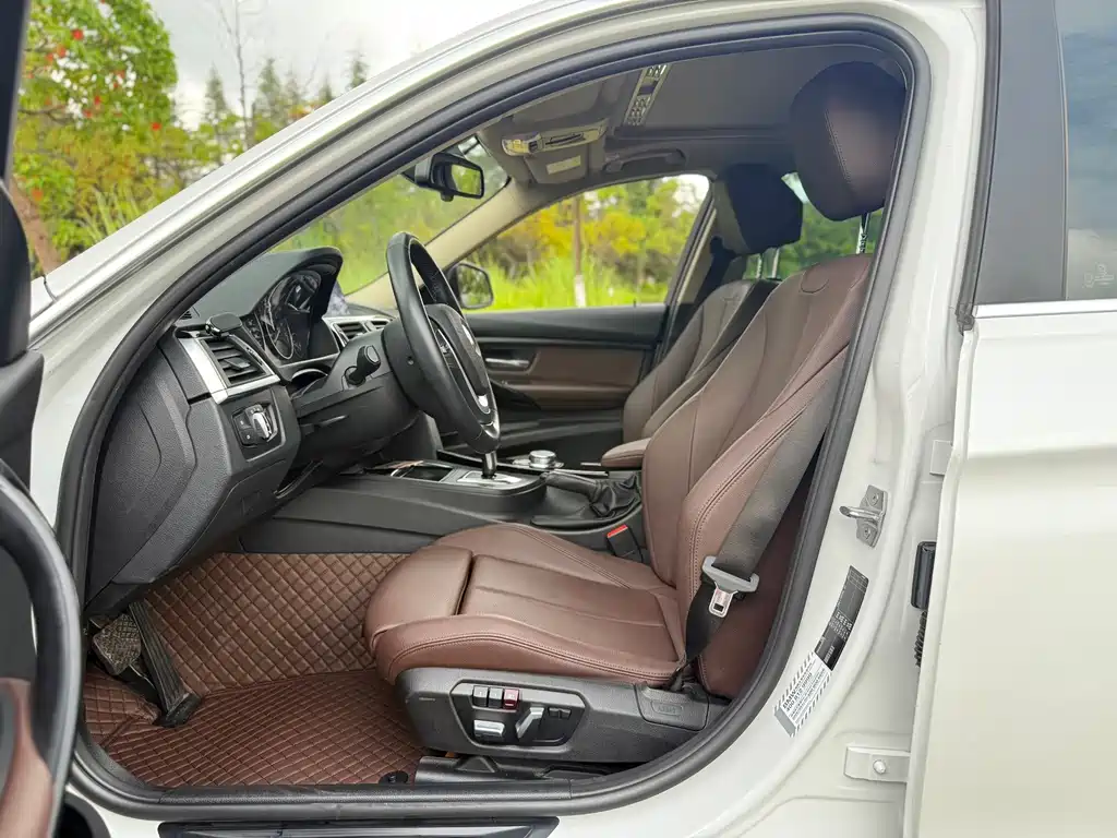 BMW 3 Series 2019