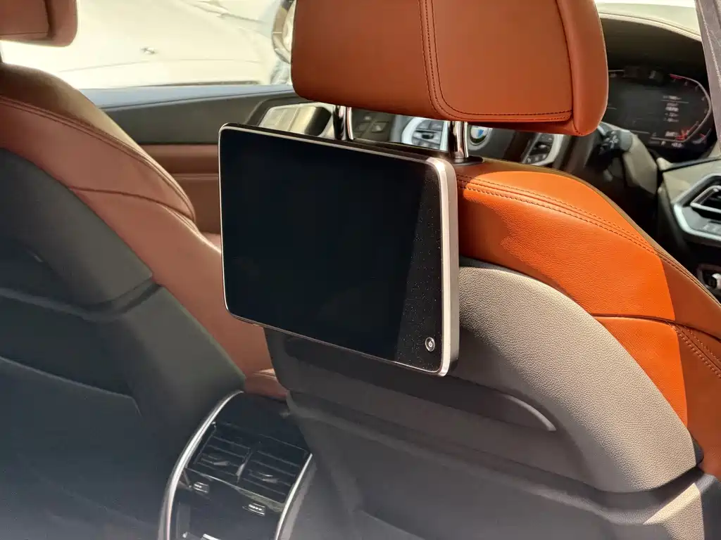 BMW X7 2020 — фото 15