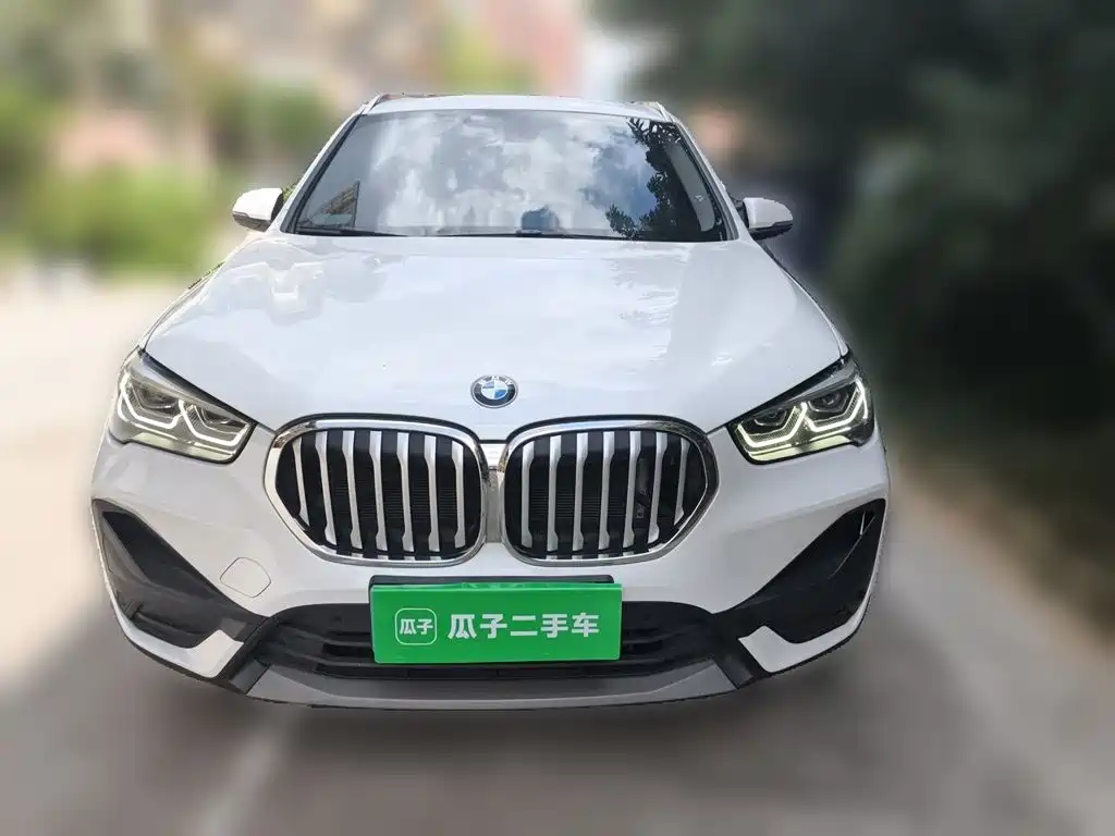 BMW X1 2022 — фото 2