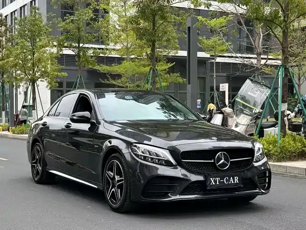 Mercedes-Benz C-Class 2021
