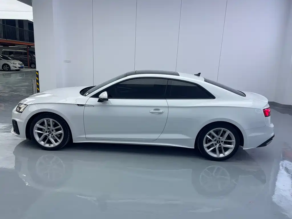 Audi A5 2021 — фото 15