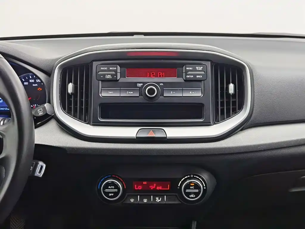 Kia KX1 2019 — фото 12