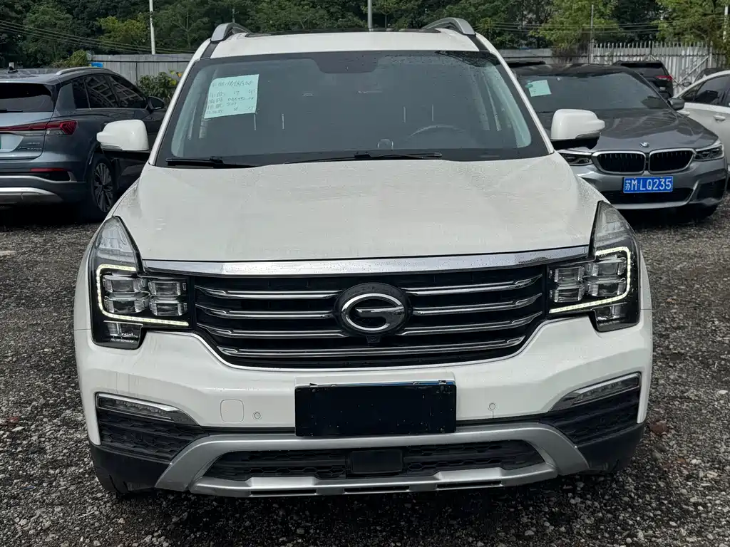 GAC Motor Trumpchi GS8 2017 — фото 3