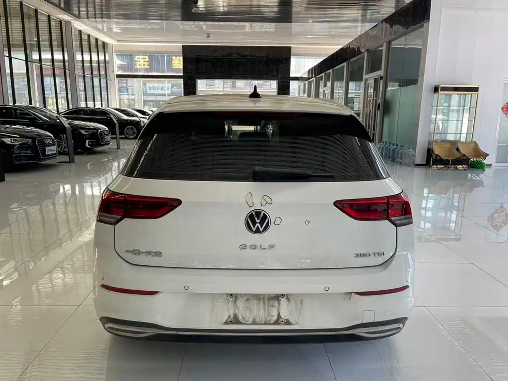 Volkswagen Golf 2022
