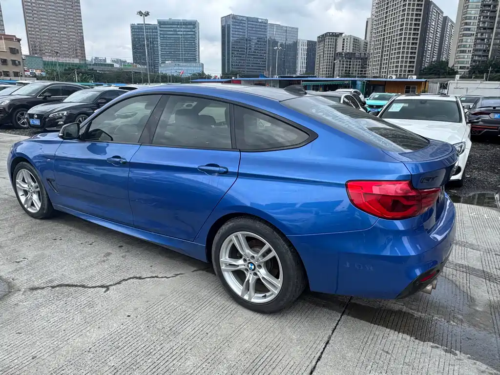 BMW 3 Series GT 2018 — фото 7