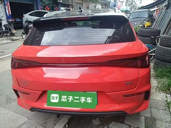 BYD e2 2021