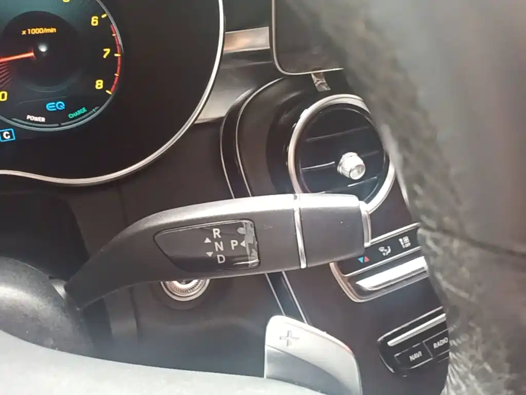 Mercedes-Benz C-Class 2020 — фото 14