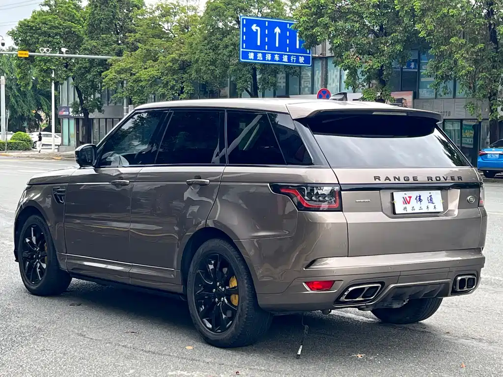Land Rover Range Rover Sport 2017 — фото 18