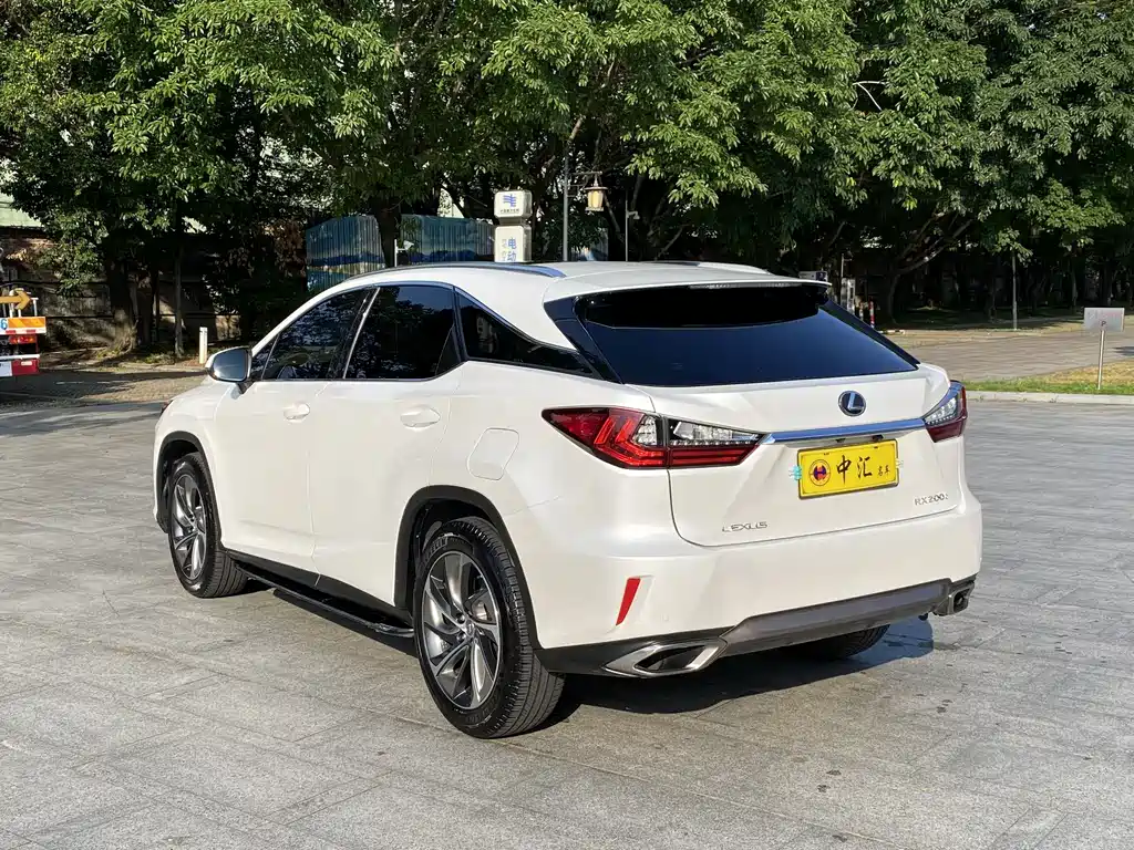 Lexus RX 2017 — фото 9