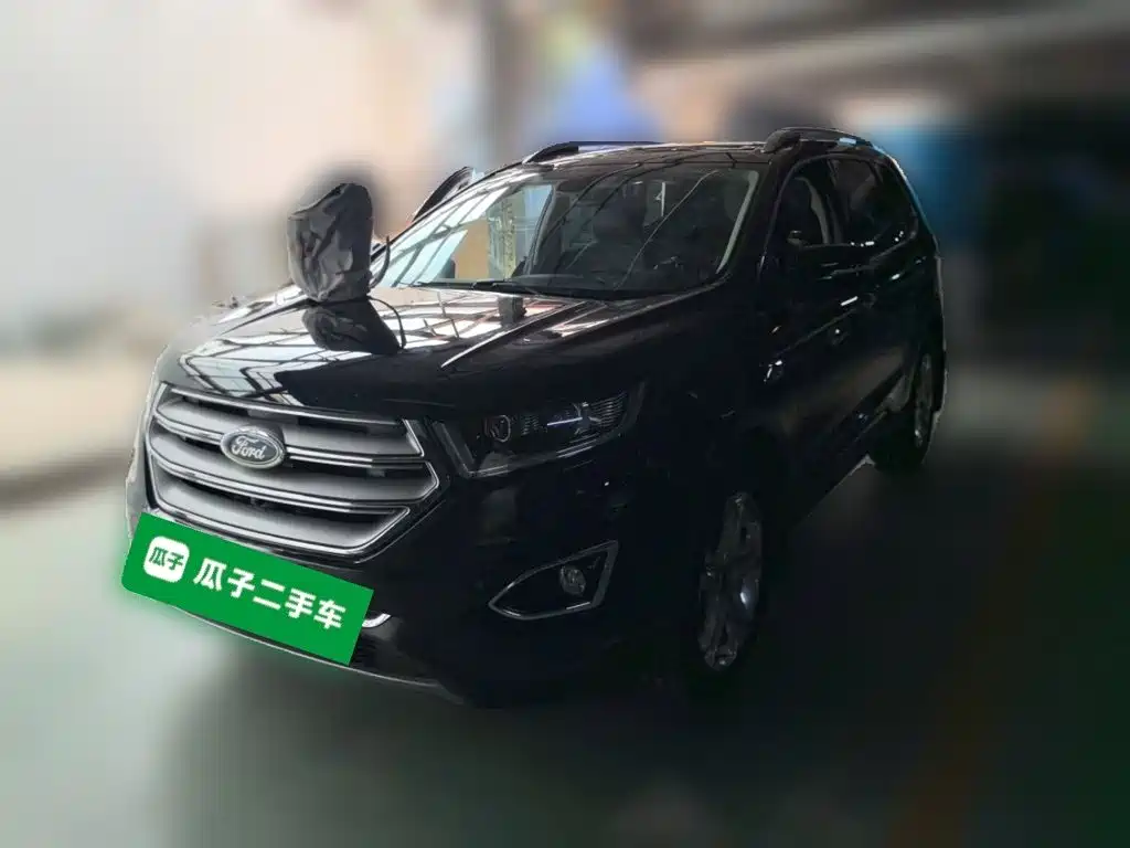 Ford Edge 2018 — фото 1