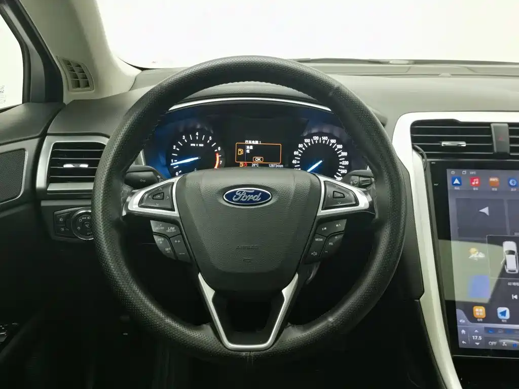 Ford Mondeo 2014 — фото 11