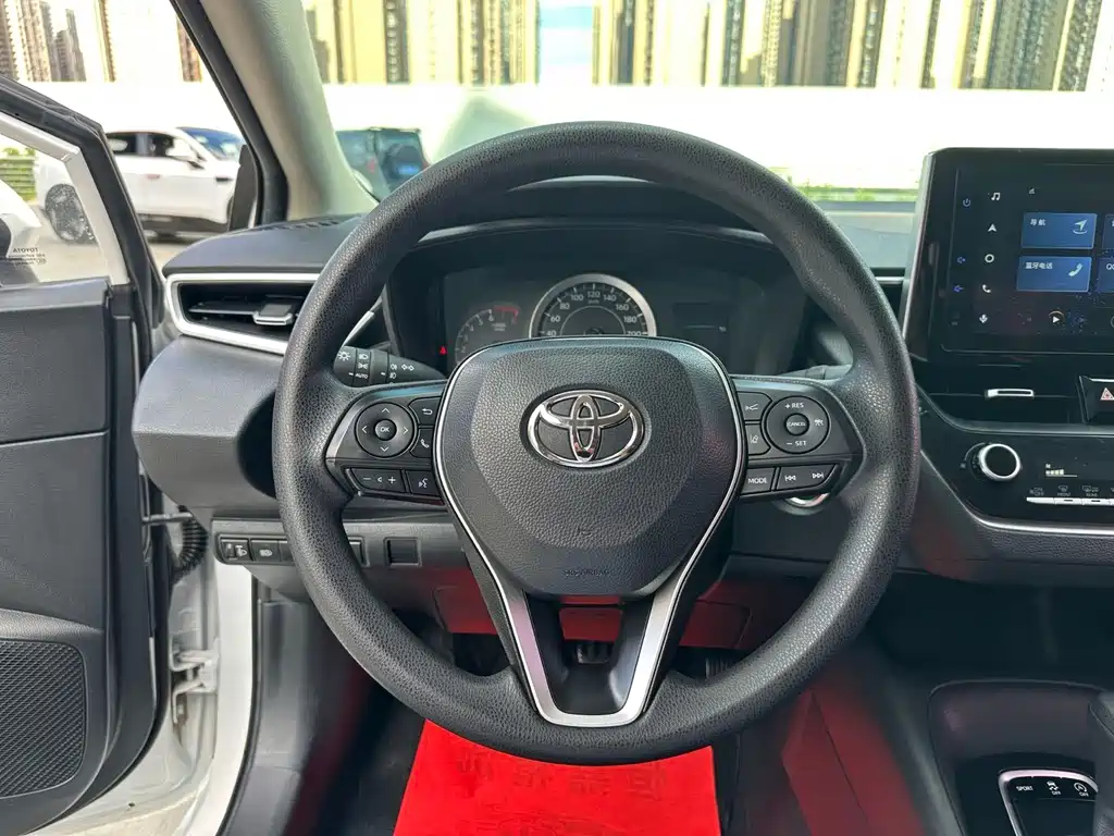 Toyota Corolla 2022 — фото 14