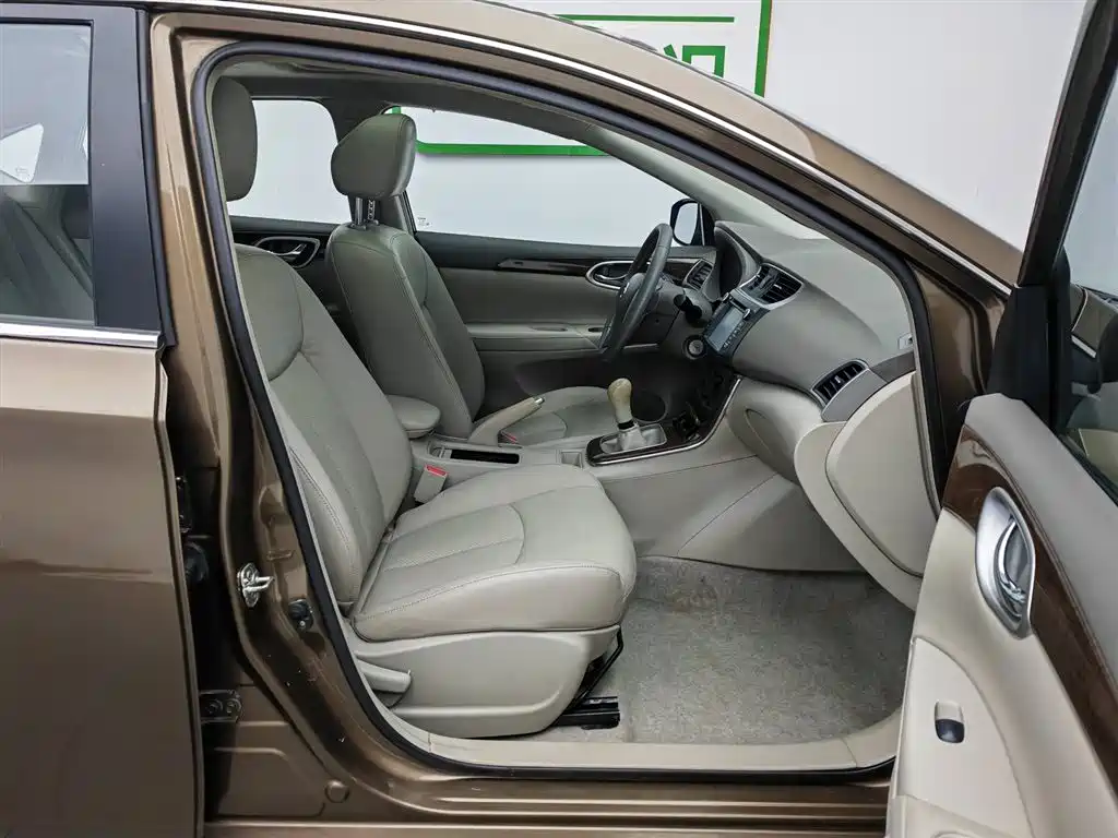 Nissan Sylphy 2013 — фото 23