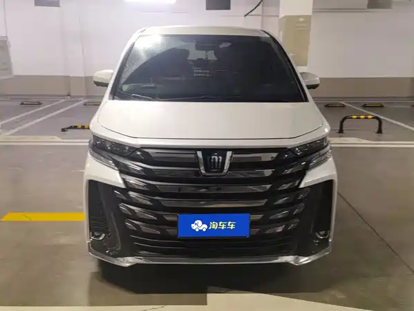Toyota Alphard 2024