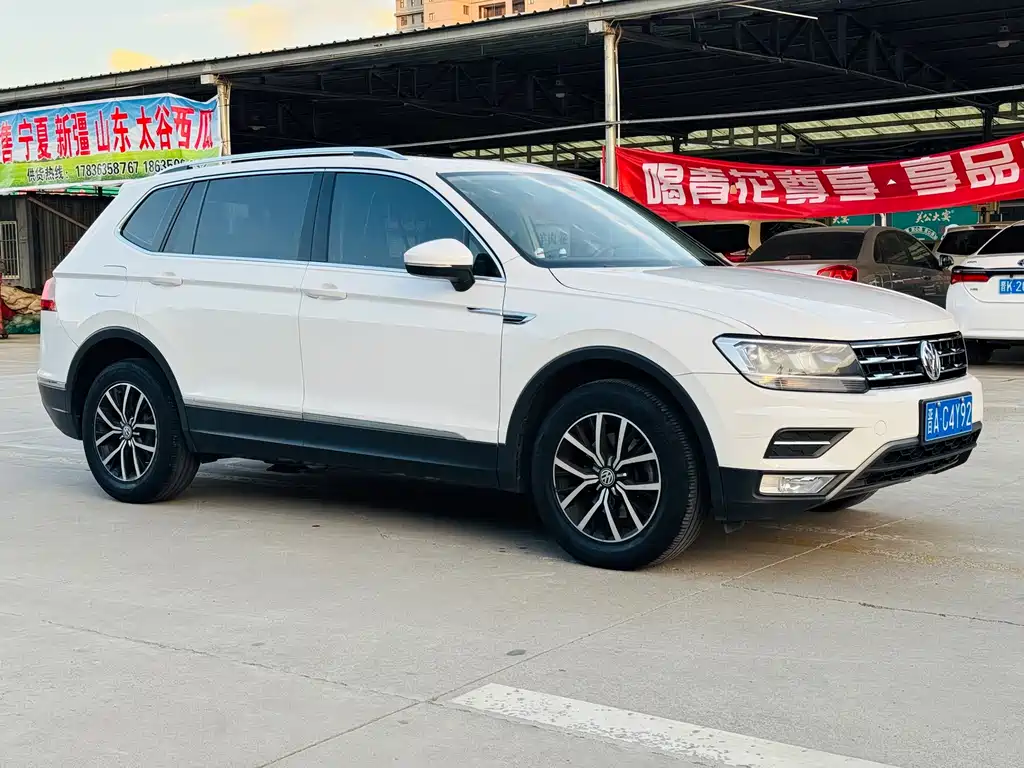 Volkswagen Tiguan L 2018 — фото 3
