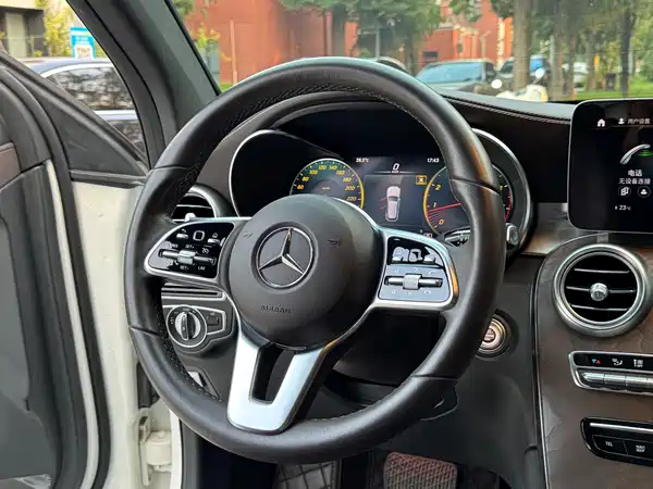 Mercedes-Benz GLC 2019