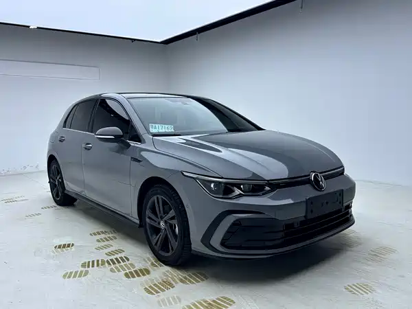 Volkswagen Golf 2023