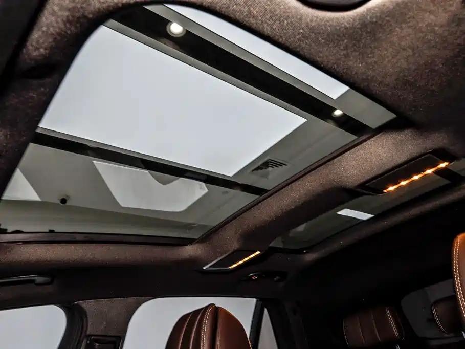 Mercedes-Benz GLC 2020 — фото 20