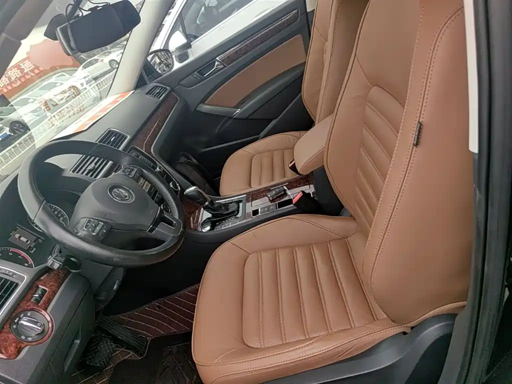 Volkswagen Passat 2015 — фото 15
