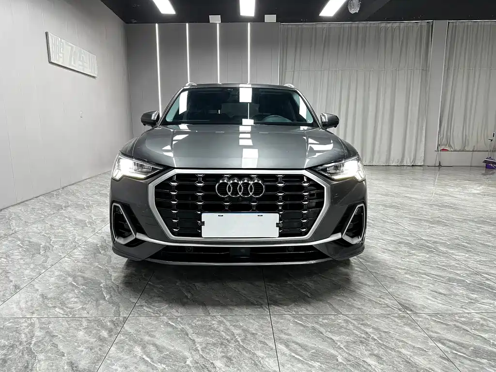 Audi Q3 2022