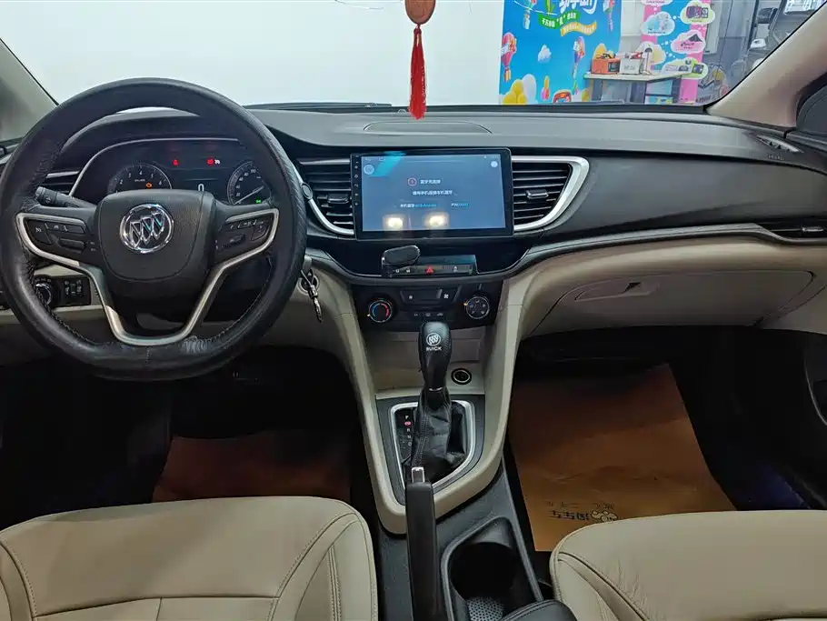 Buick Excelle 2018 — фото 12